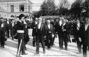 Voyage de G. Clemenceau à Montaigu et à  la Roche sur Yon - "le cortège officiel arrivant à la Roche sur Yon"